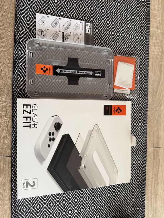 Szkło ochronne Spiegen Nintendo Switch Oled Nowe
