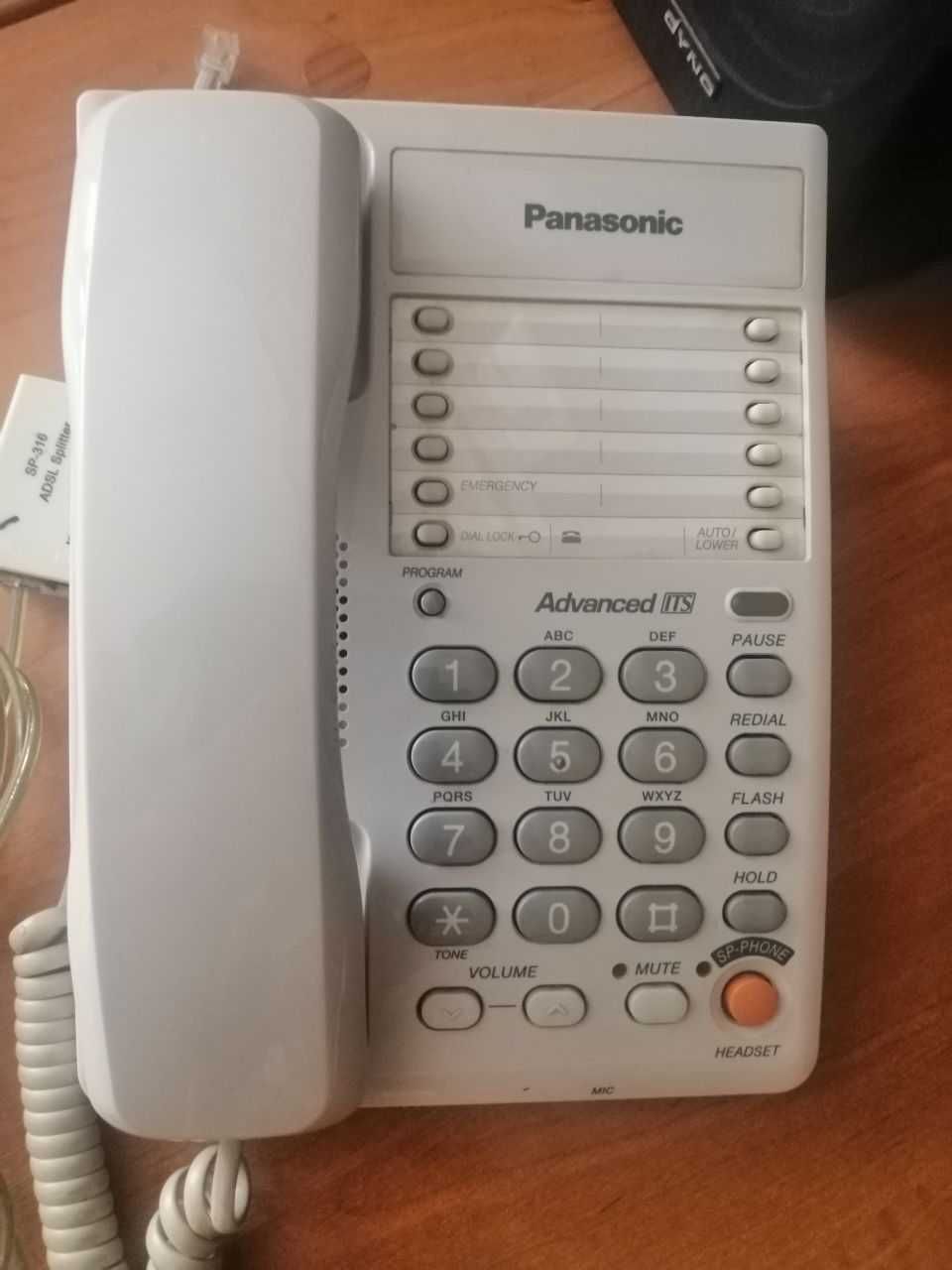 Проводной стационарный телефон Panasonic KX-TS2365RUW. ОРИГИНАЛ.