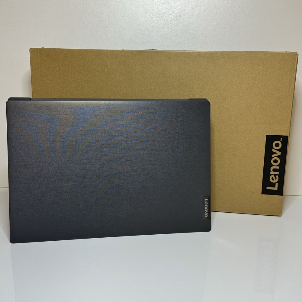 Новий Ноутбук Lenovo V15- ADA 4ГБ 256 ГБ 15.6 дюйма
