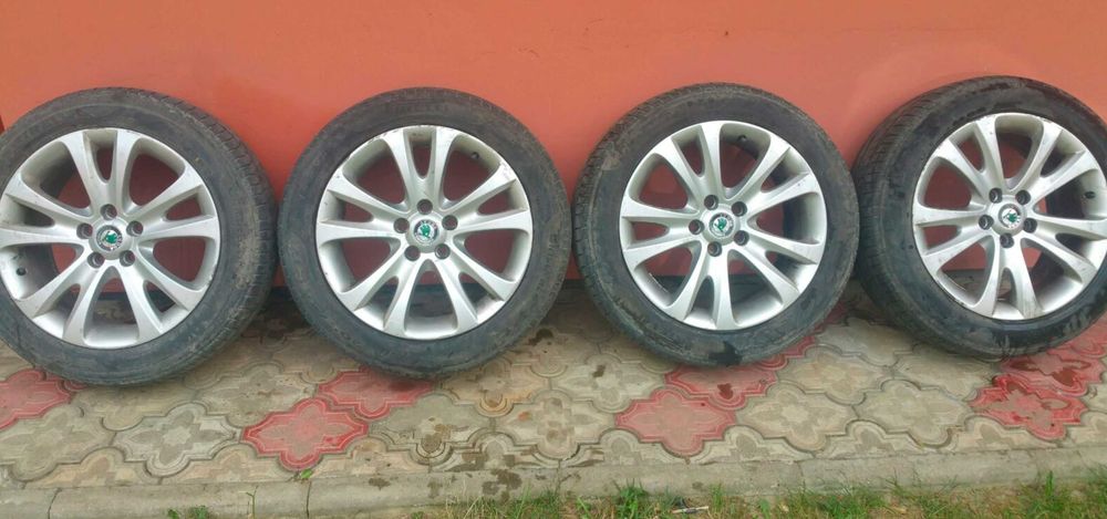 диски титанові диаметр R 17 розболтовка 5x122 з гумою в зборі vw skoda