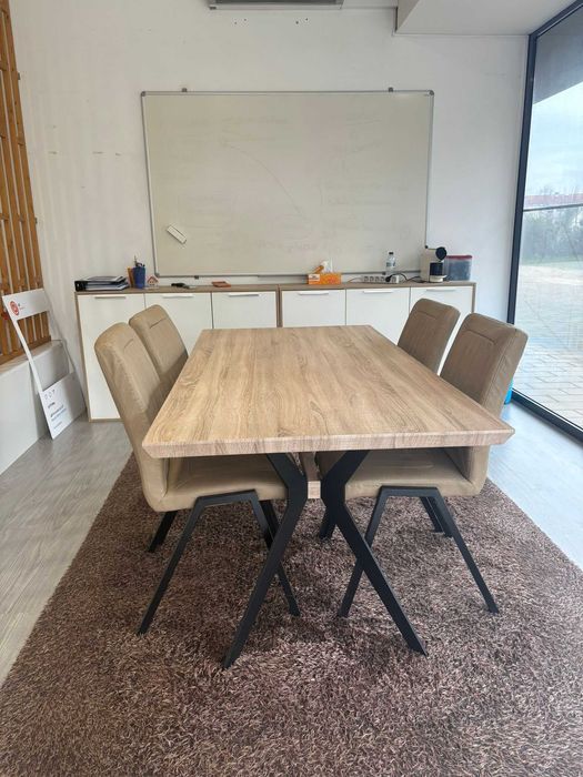 conjunto mesa e cadeiras