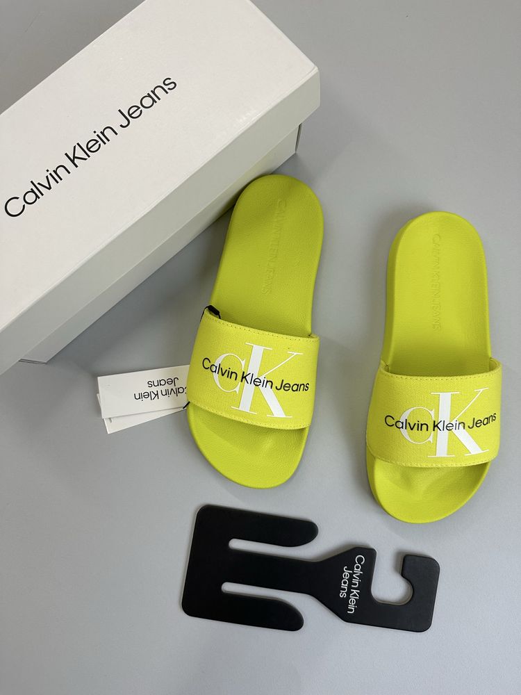 шльопанці  Calvin Klein