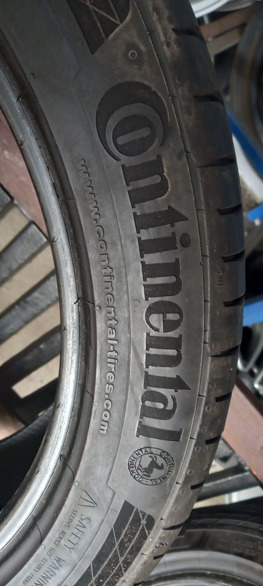 2x opony letnie 245/45 R 19 Continental