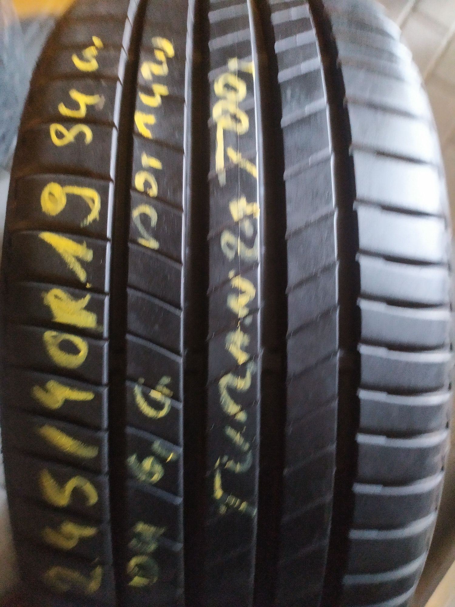 1x Bridgestone Turanza T001 245/40R19 94W 1 sztuka pojedyncza