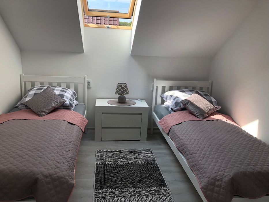 Apartamenty z własnym ogródkiem i tarasem, 200 m do plaży.