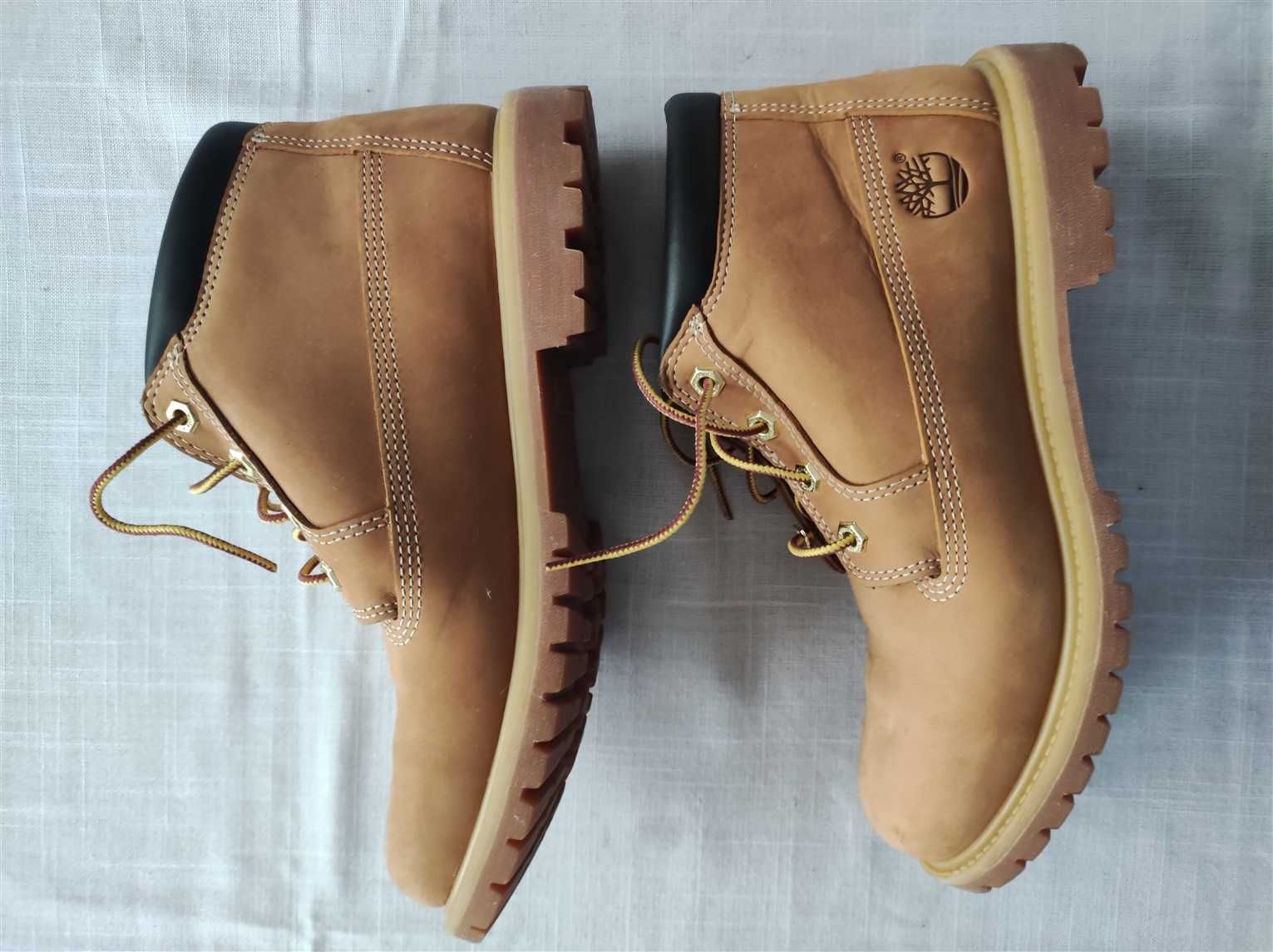 Oryginalne damskie buty Timberland r. 40 wkładka 26 cm