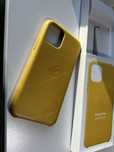 Oryginalne etui Apple Leather Case Meyer Lemon iPhone 11 Pro