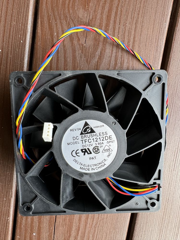 вентилятор delta 120*120мм асик bitmain s9,l3,d3 и аналогичные