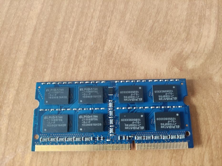 Kość RAM ddr3 elpida 2GB z laptopa
