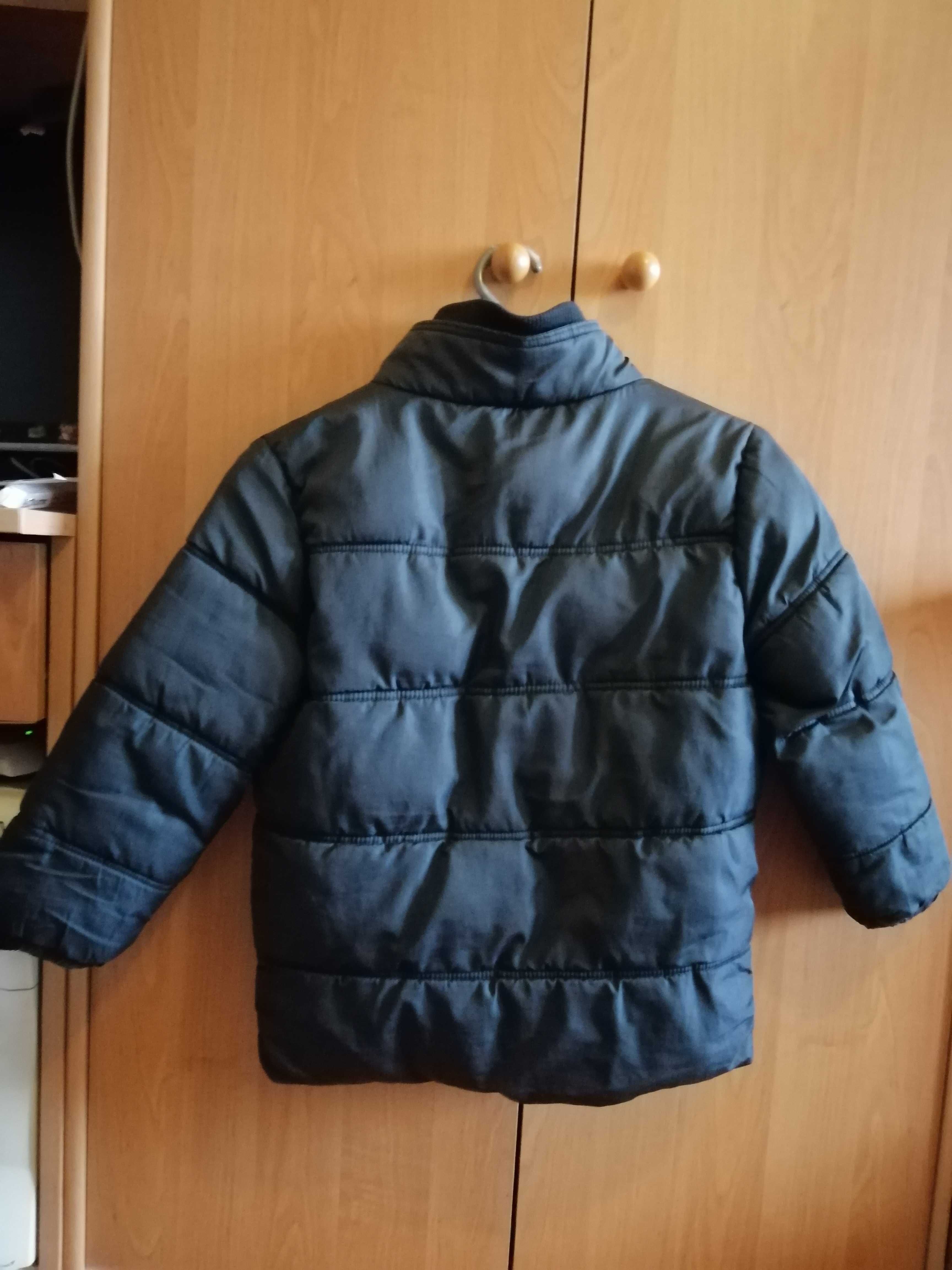 Продам отличную куртку для мальчика рост 134 см