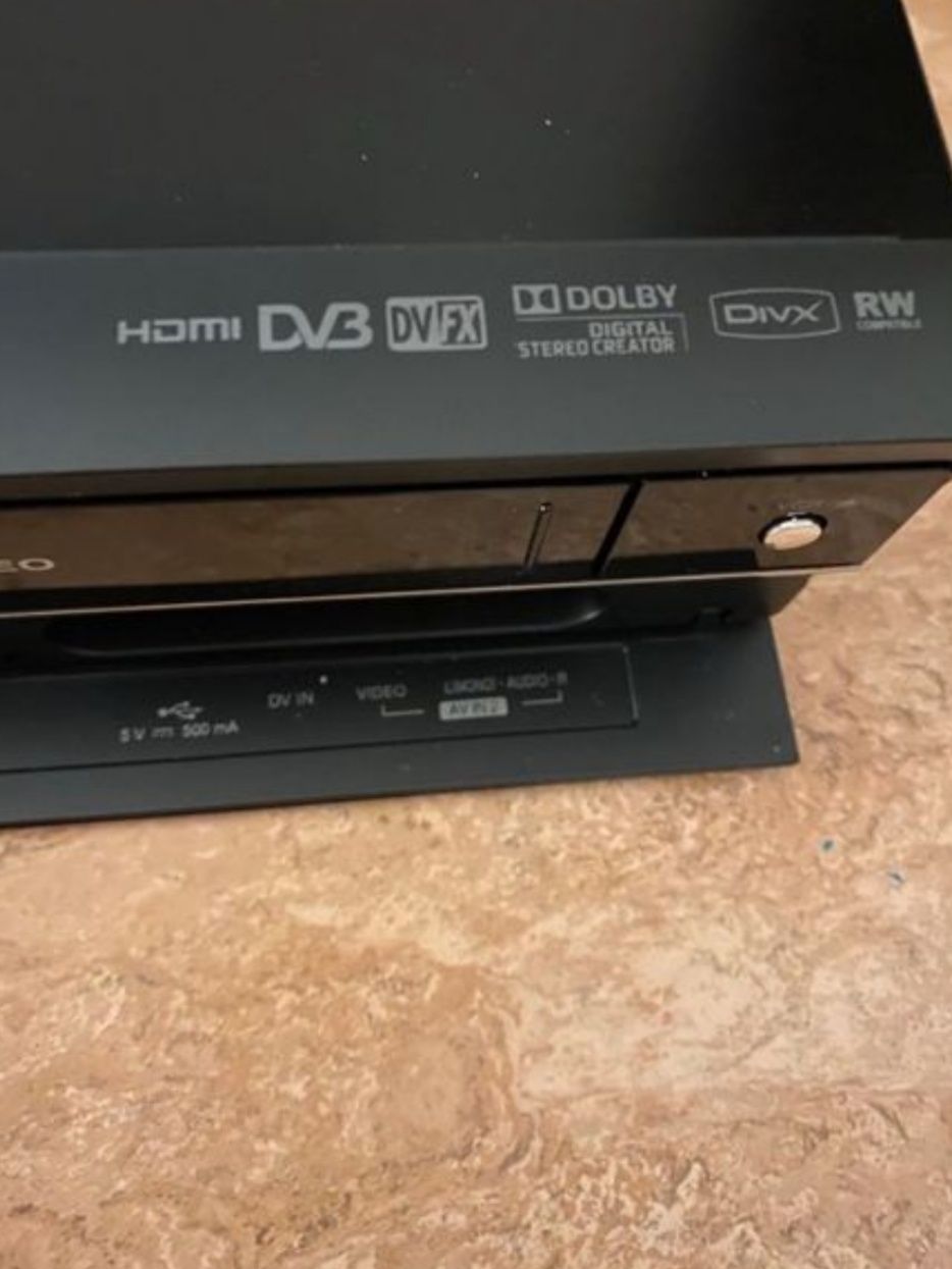 Nagrywarka LG RCT699H - Rejestrator DVD + VHS - Magnetowid.