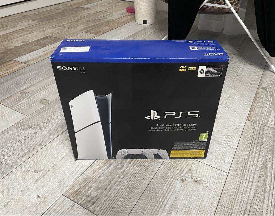PS5 PlayStation 5 z Dwoma Padami