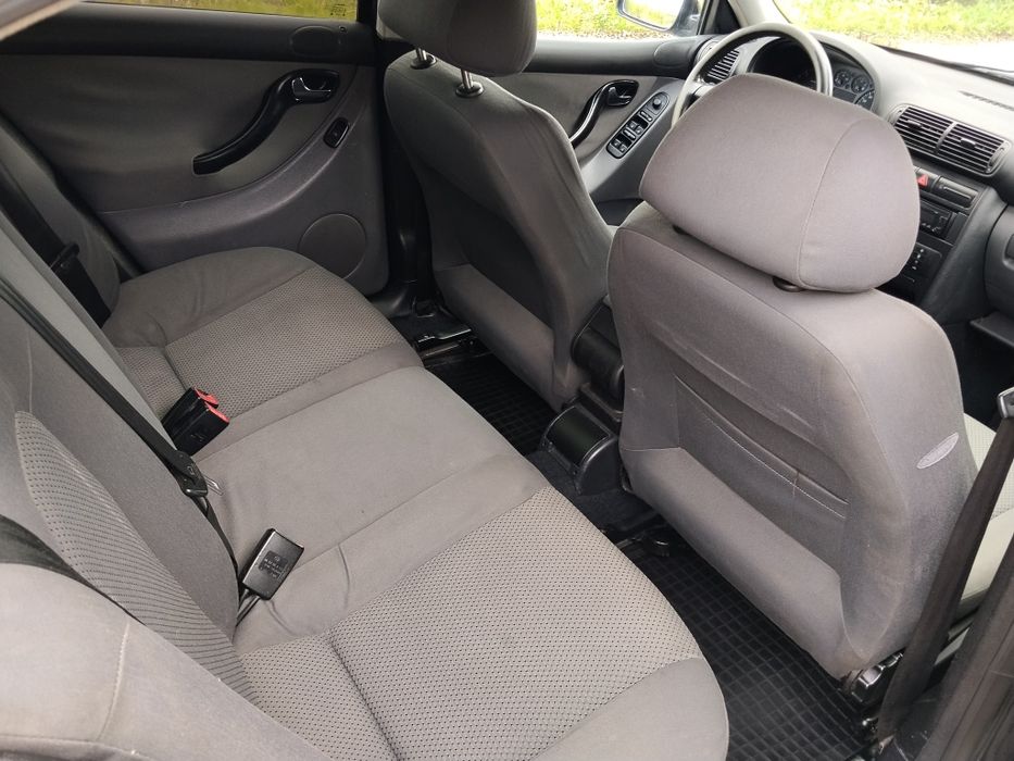 Seat Leon 1.9 TDI 2002r. 110 km Zwykła pompa Stan dobry Nowy rozrząd