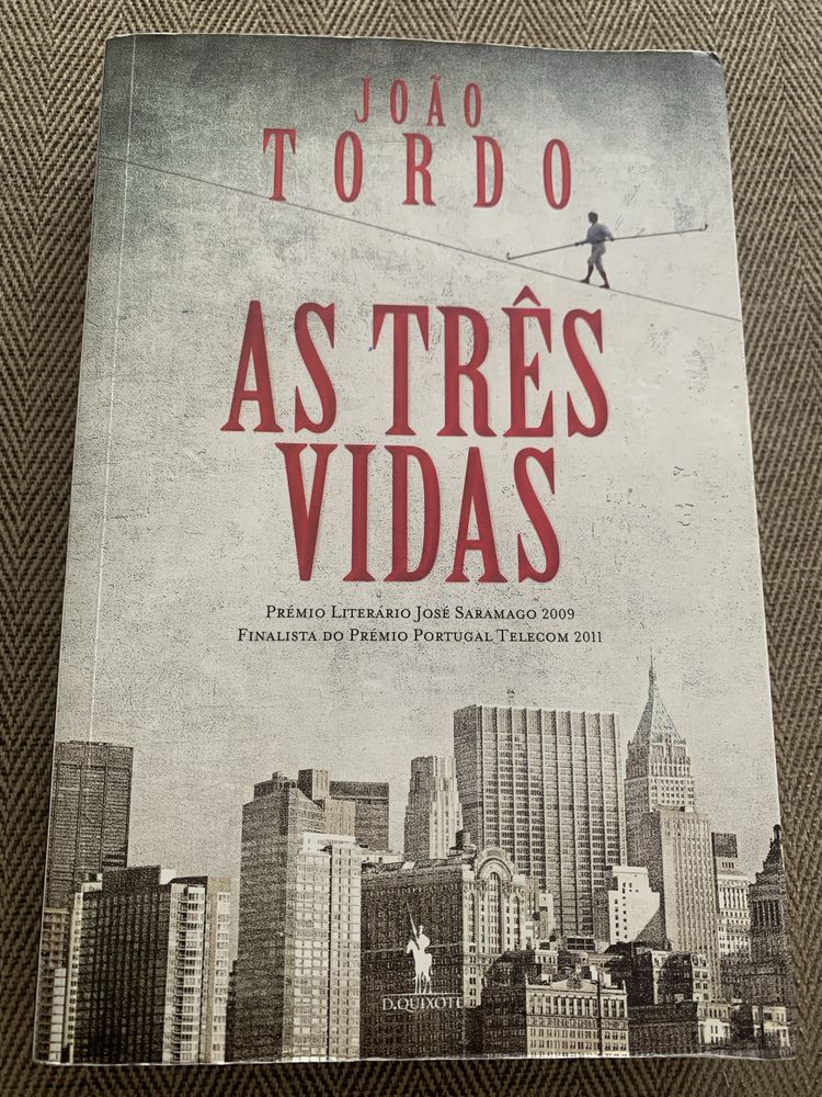 As três vidas, João Tordo