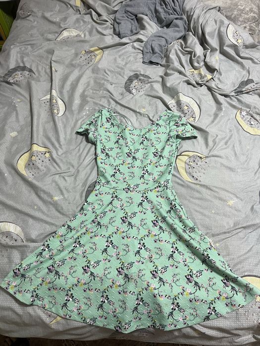 Плаття в квіточку