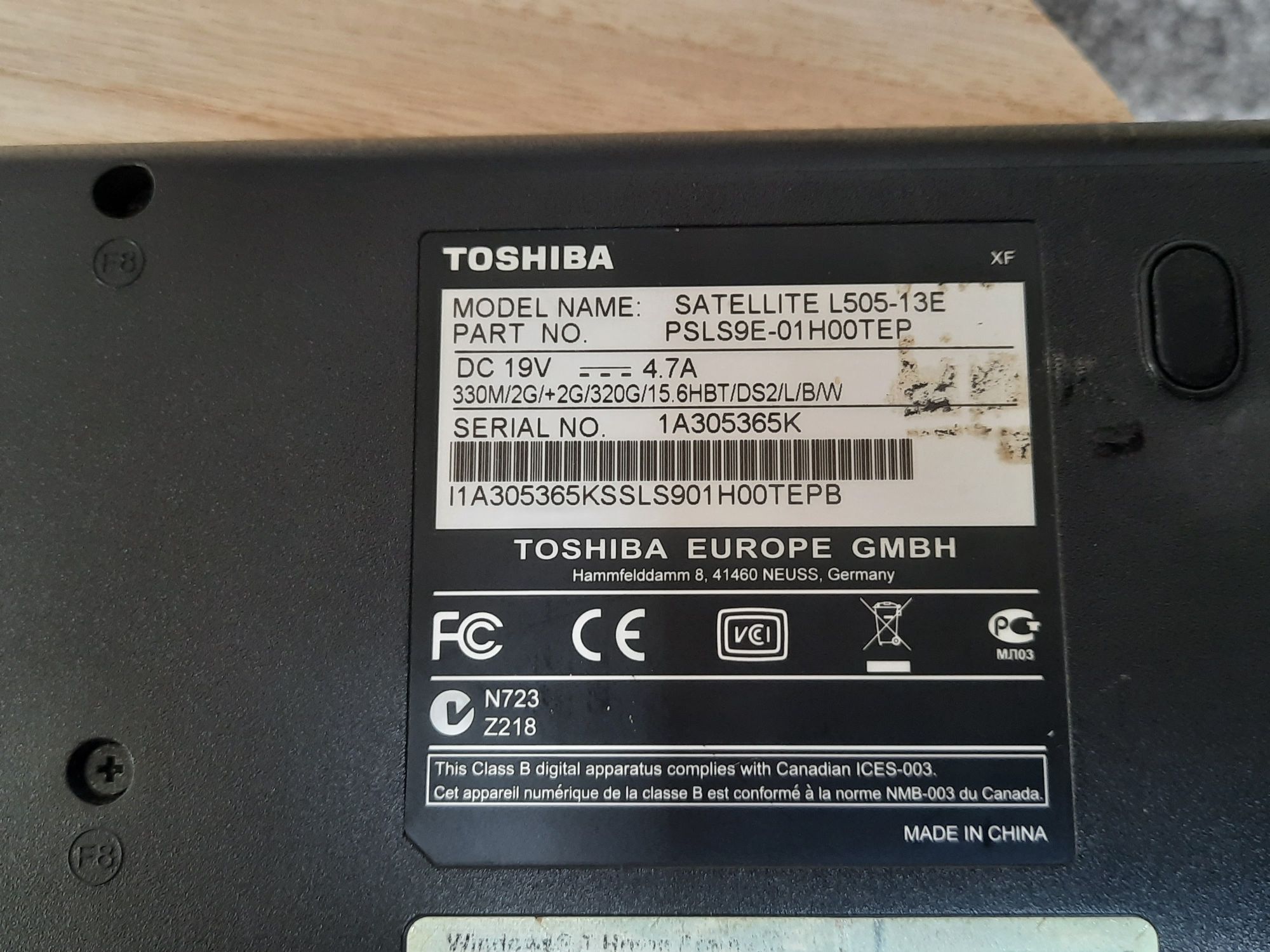 Computador portátil Toshiba Satellite L505 - Disco 128 GB SSD