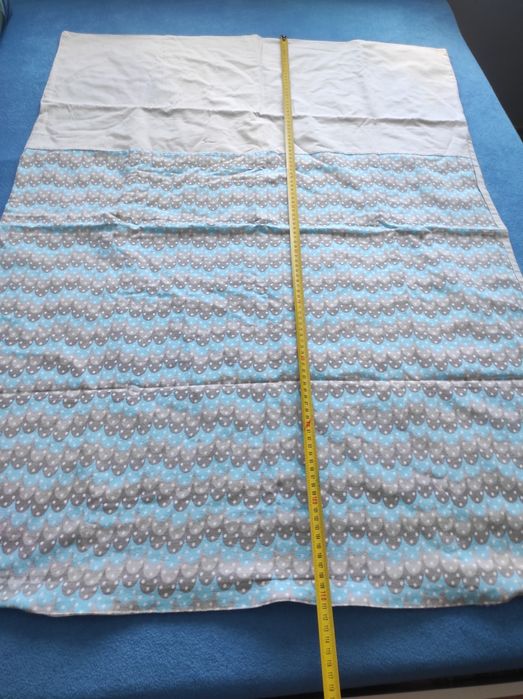 Pościel do łóżeczka dziecięcego .