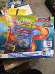 Hot Wheels zestaw myjnia odjazdowe zakręty nowa