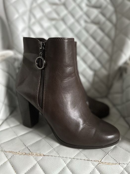 Черевички коричневі