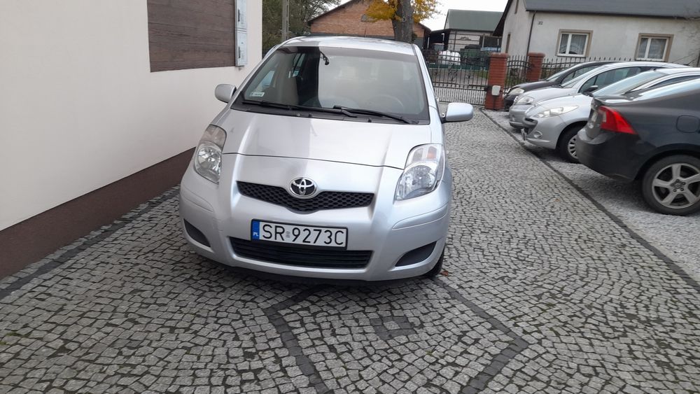 Toyota Yaris 1.3 benzyna