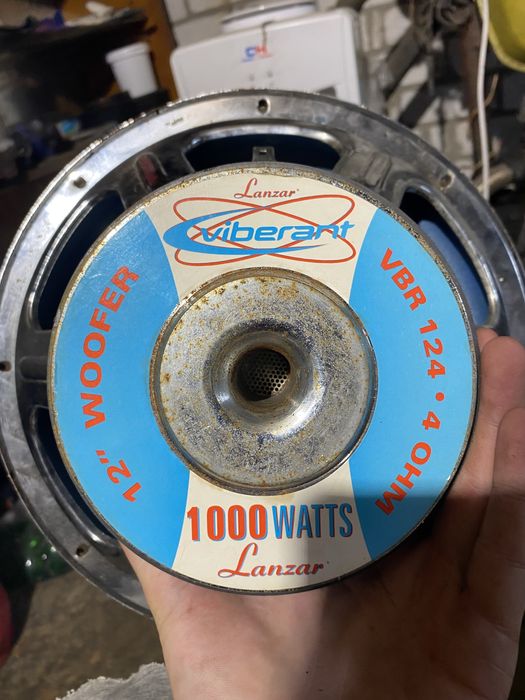 Продам сабвуфер динамик