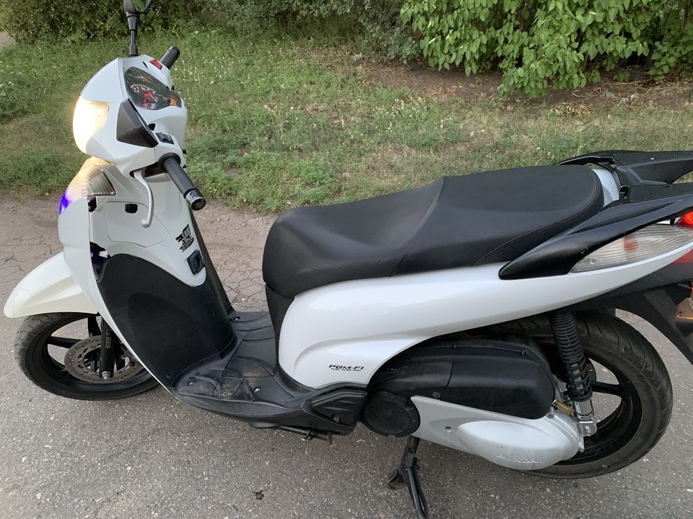 Продам Honda SH 300i 2008г.в.
