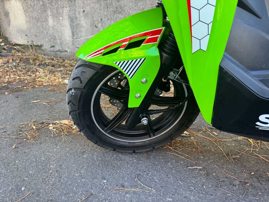 Скутер-мопед новий LEO-V150ST 150сс