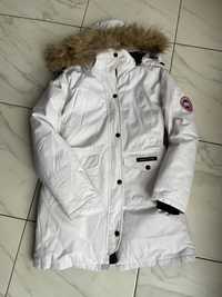 Пухова куртка Canada Goose