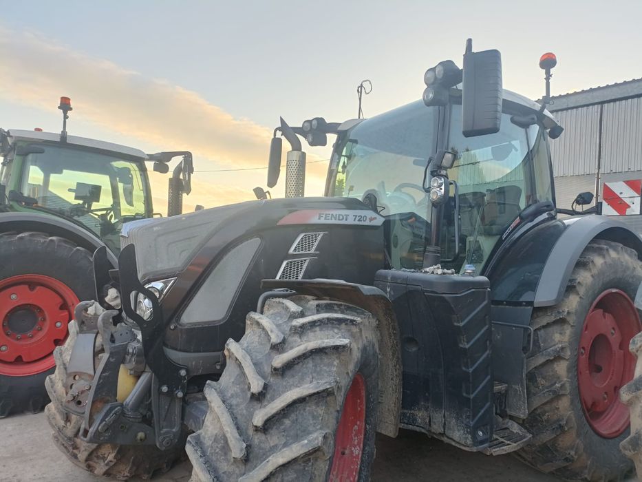 Fendt 720 cena brurto Profi Plus brutto cena rok 2020 black beauty GPS