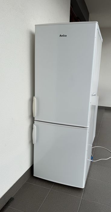 Lodówka Amica 150cm