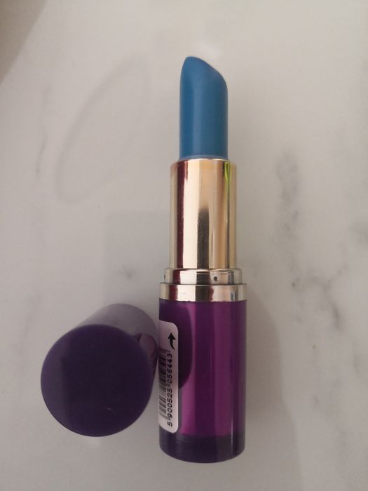 Celia pomadka odżywcza utlenialna utleniana 04 niebieska szminka