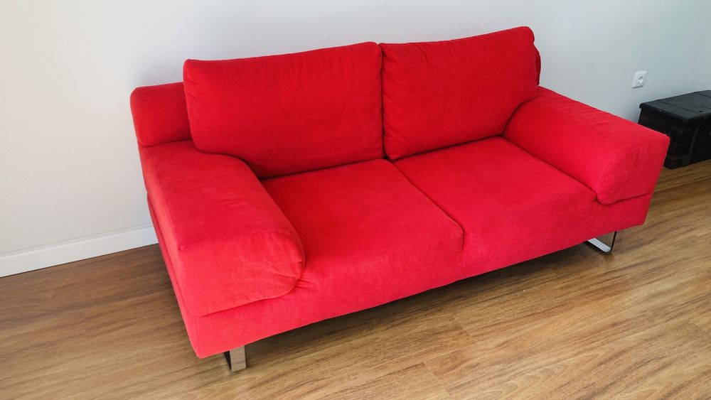 Sofá 2 Lugares Vermelho Vivo