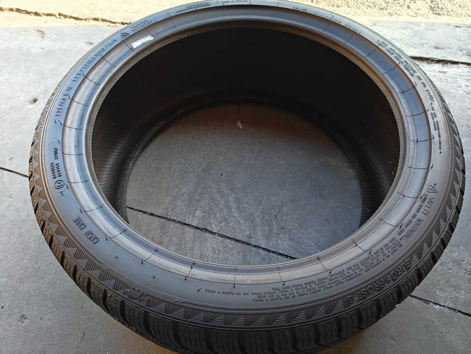 R18 225 40 шини зимові Gislaved EuroFrost 6 гарний стан вироб. Франція