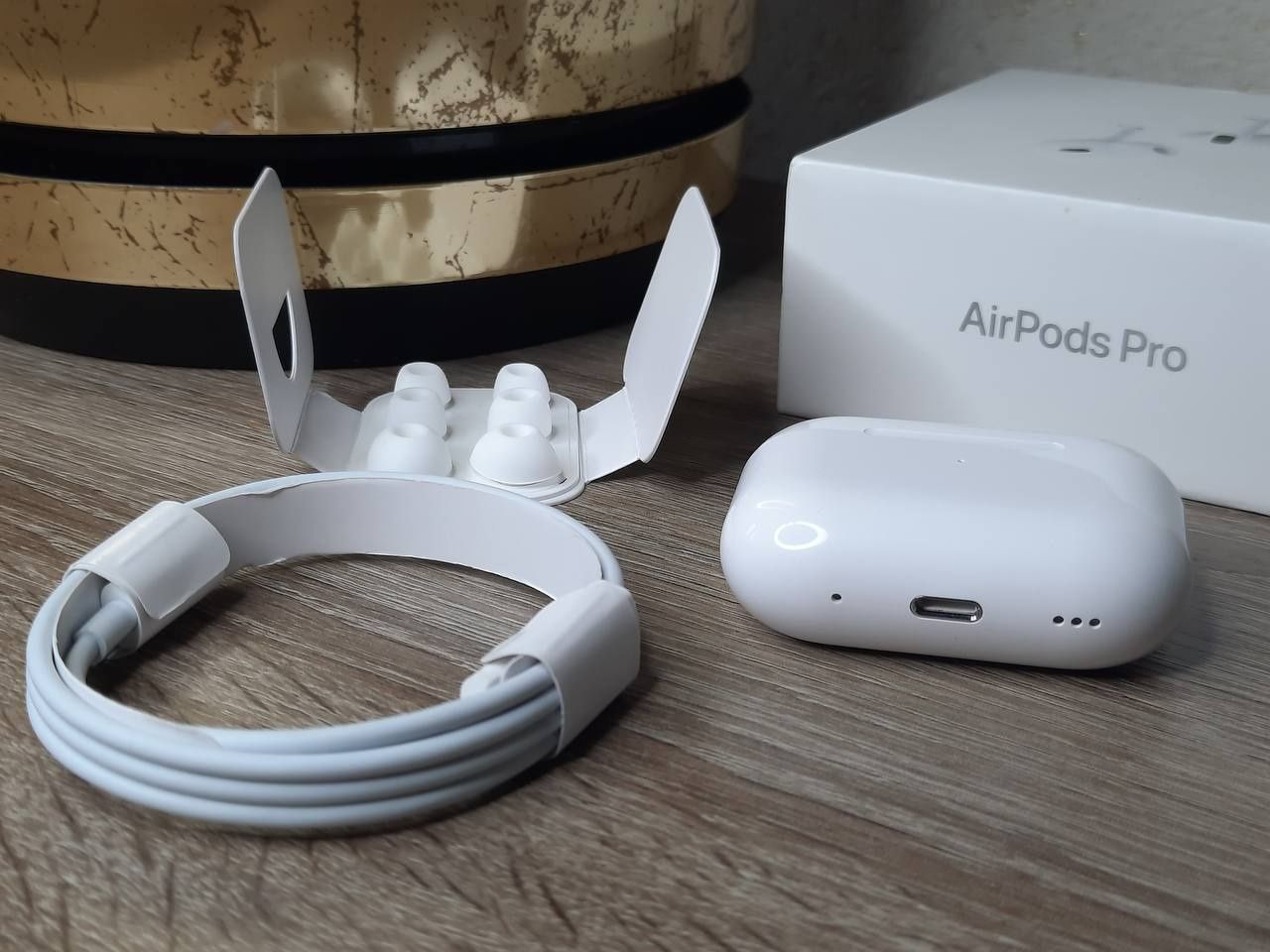 Навушники AIR PODS PRO 2 новые!!!