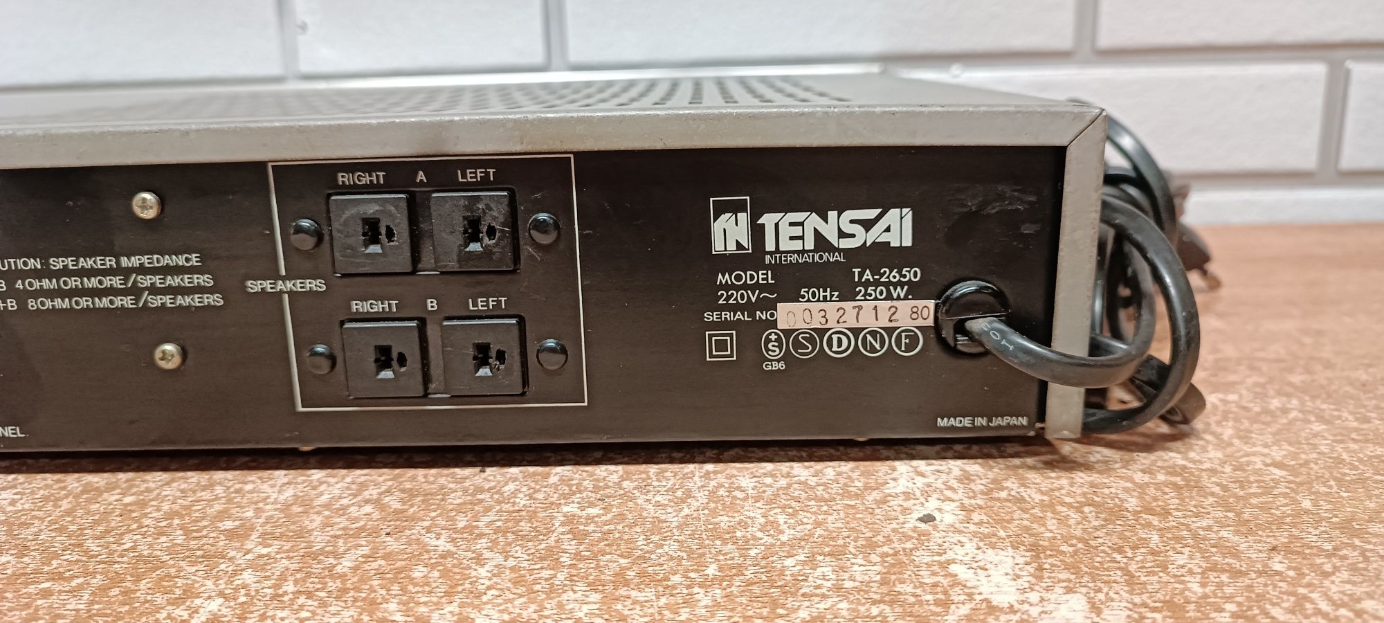 Wzmacniacz stereo TENSAI TA-2650. Japan