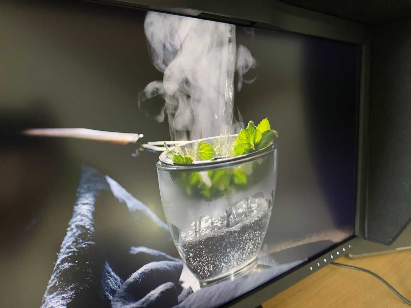 Eizo ColorEdge CG2700S – 27”, WQHD, AdobeRGB, sprzętowa kalibracja