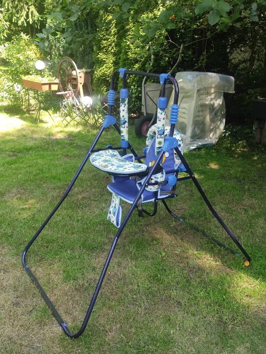 Huśtawka dla małego dziecka