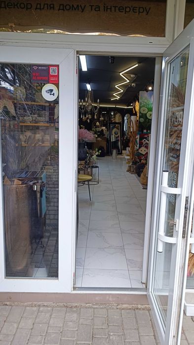 Продаж магазину 136 м,новобудова, ремонт, діючий