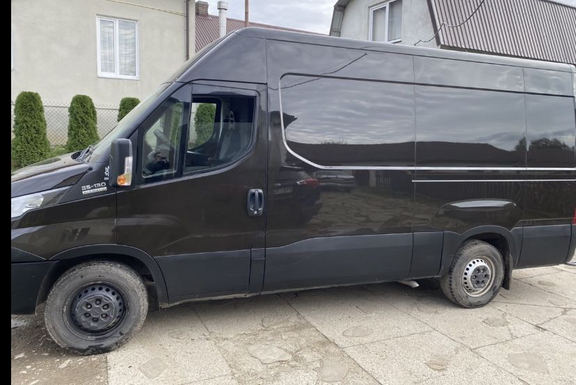 Iveco daily 35s15 2015 рік