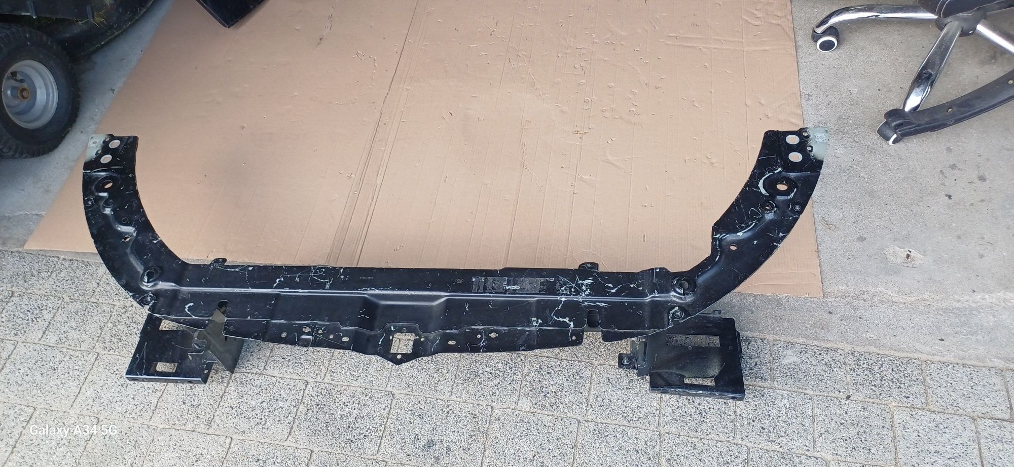 Pas przedni wzmocnienie range rover evoque