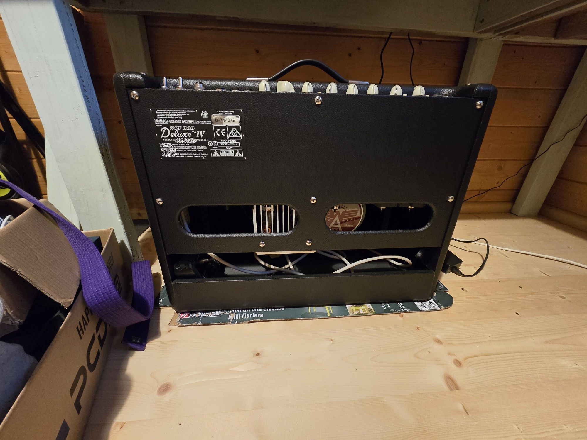 Fender hot rod deluxe IV valvulas
