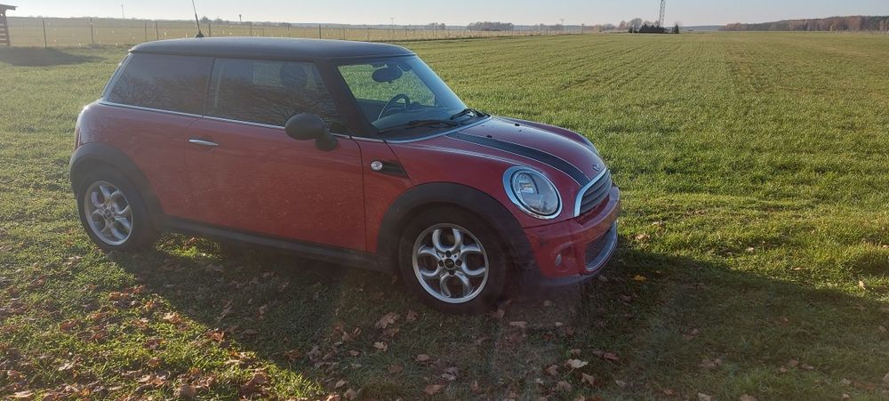 Mini 13rok 1.6d90koni