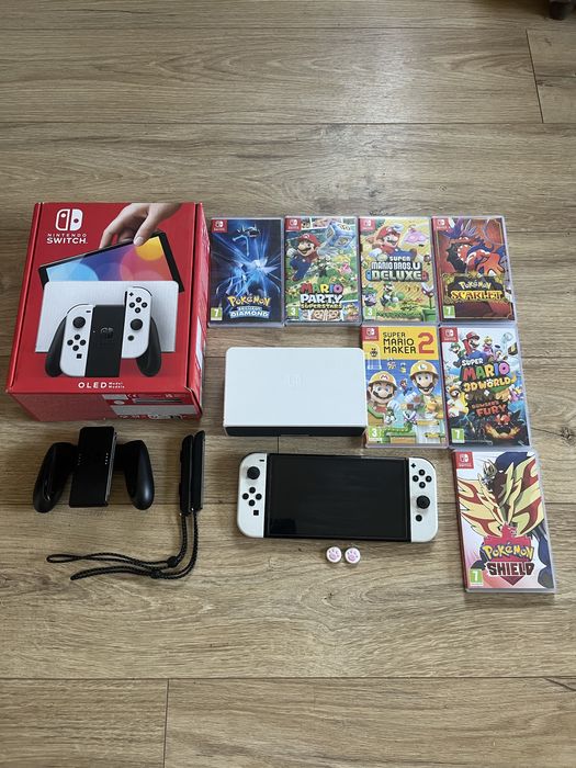 Nintendo Switch OLED + DODATKI