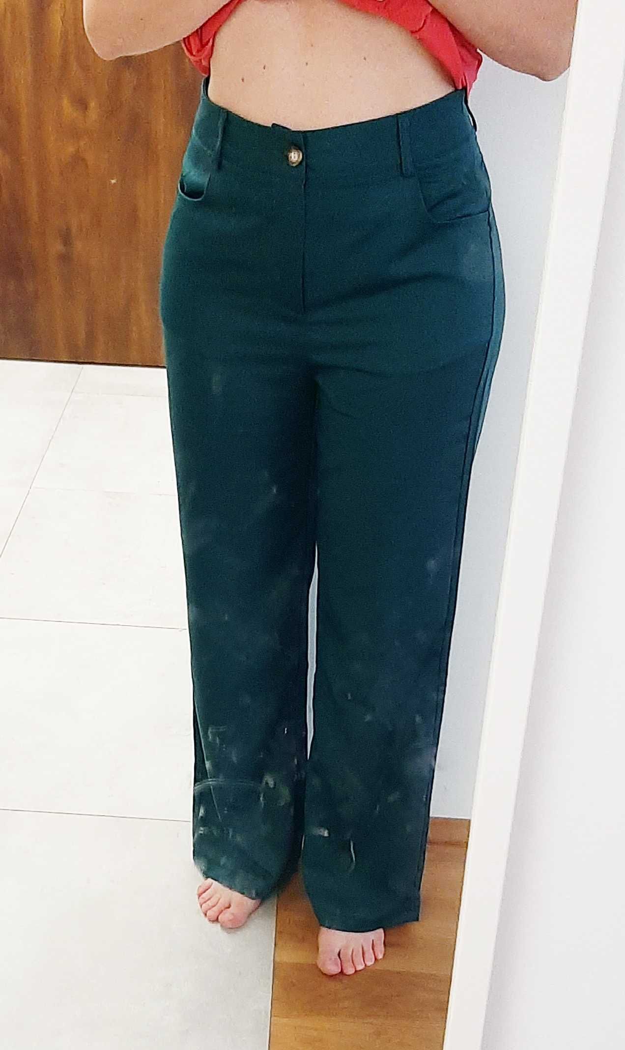 piękne zielone spodnie długie M
