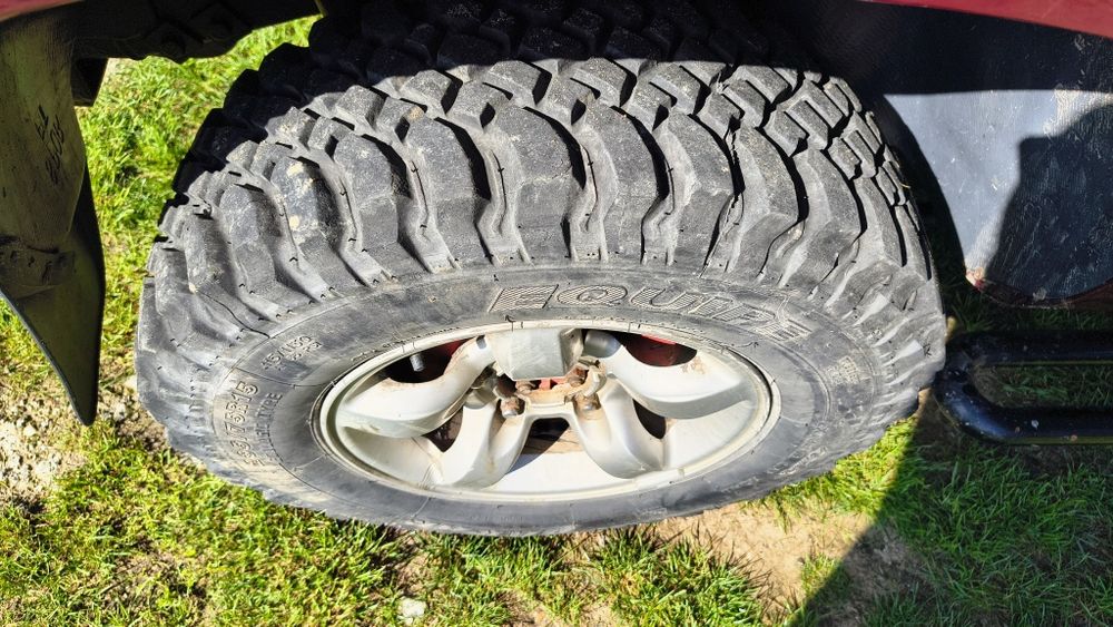 Opony mt 235/75r15 dot0123