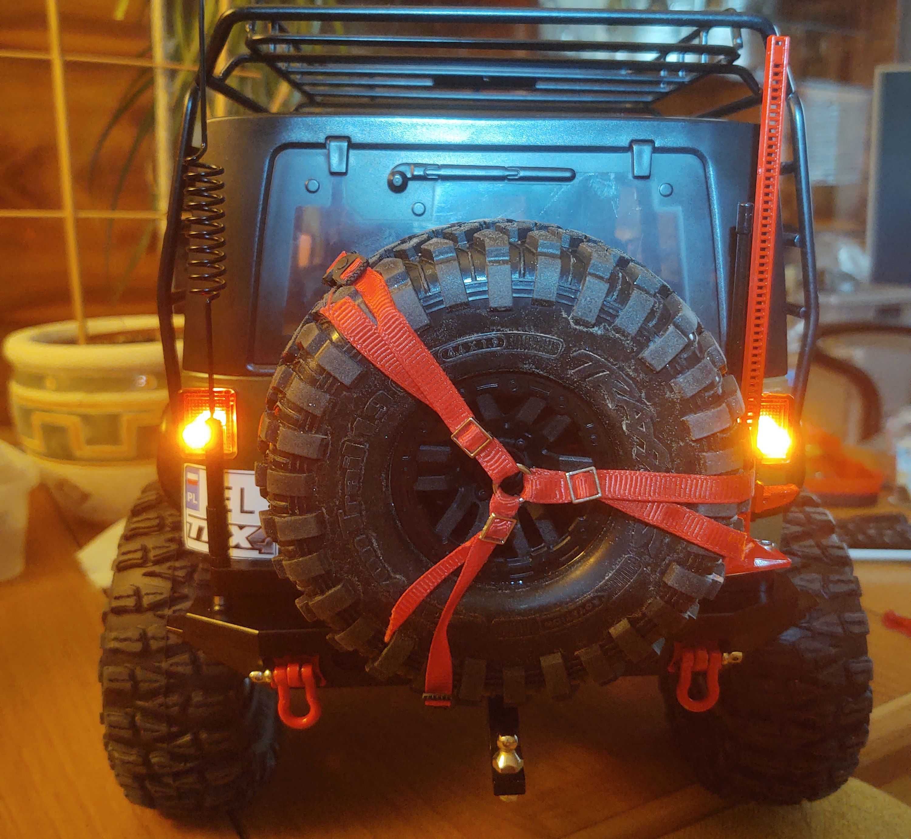 TRX4 Jeep Wrangler Rubicon Oświetlenie ,Dźwięk,Wyciągarka Nowy