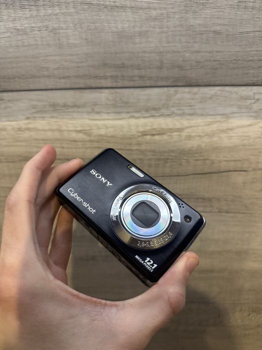 Sony CyberShot 12.1
