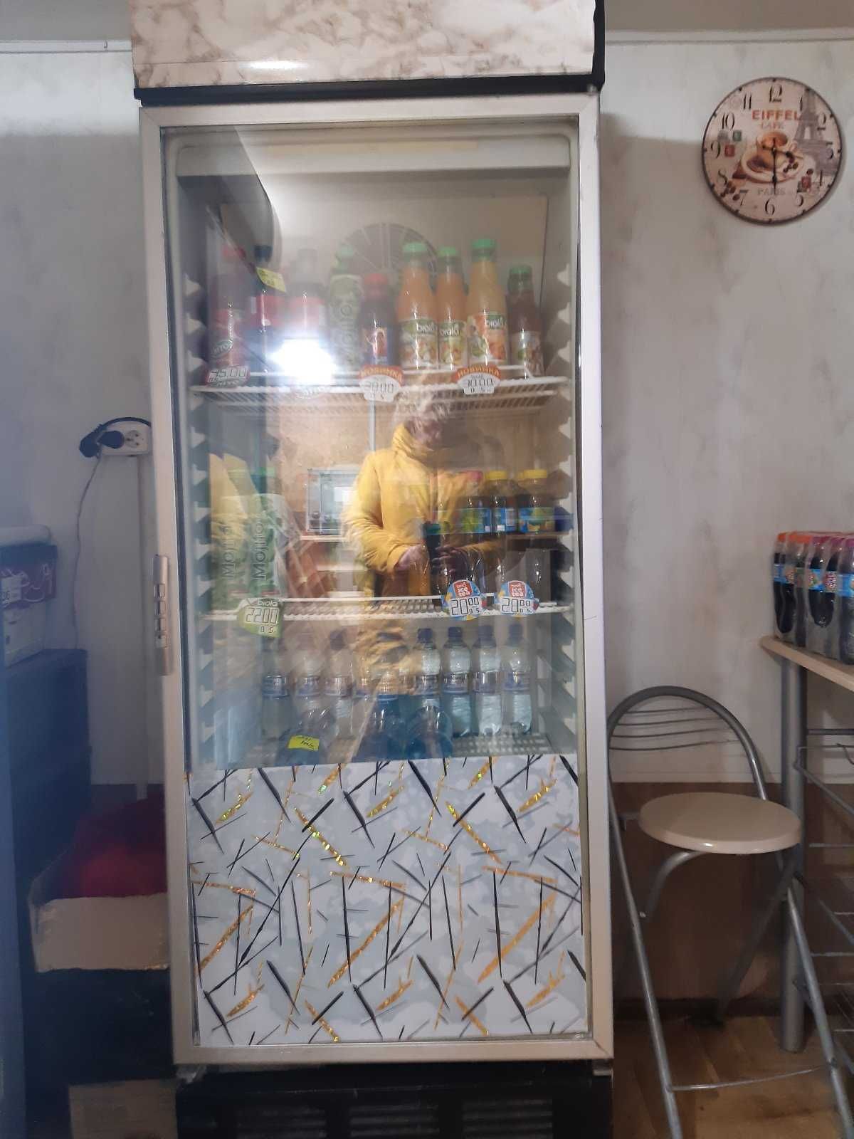 Холодильники витрина