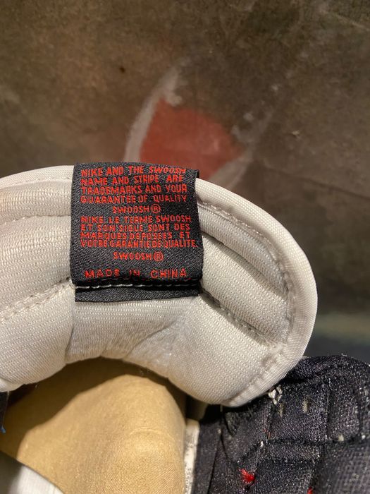 AIR JORDAN 1 High OG Heritage