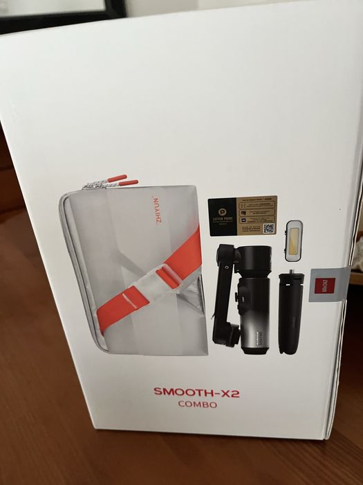 Estabilizador de cardan para smartphone Zhiyun-Tech Smooth-X2 Combo.